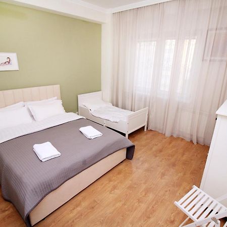 Perfect Spacious Apartment 356 Almaty Luaran gambar