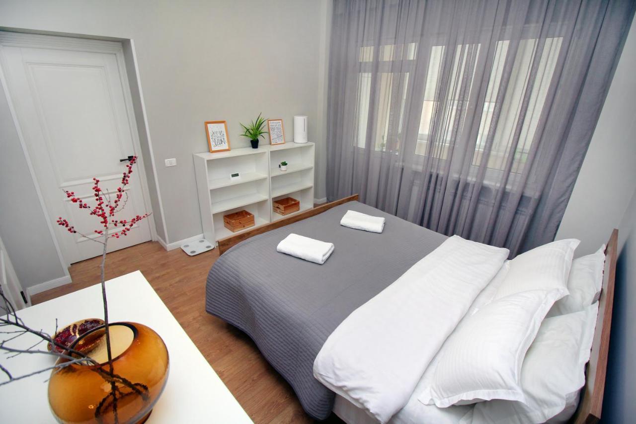 Perfect Spacious Apartment 356 Almaty Luaran gambar